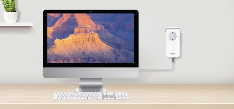 TP-Link AV1200 Gigabite Passthrough Powerline Starter Kit