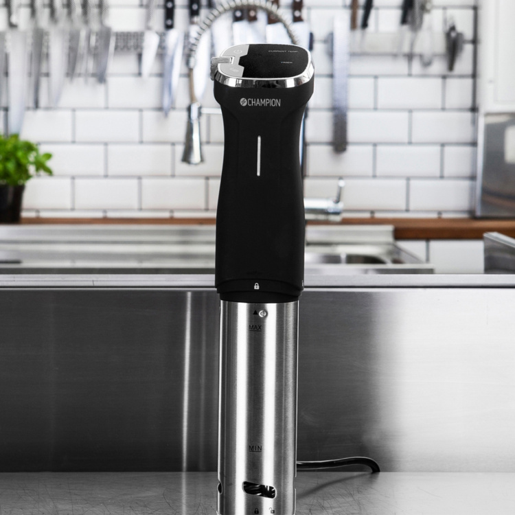 Champion Sous Vide Precision IPX7 800W SV310 ruostumaton teräs/musta Sous Vide Precision IPX7 800W SV310 ruostumaton teräs/musta