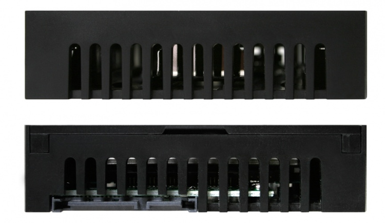ICY DOCK EZConvert Lite 2.5” - 3,5” SAS/SATA, 15mm korkeus, musta