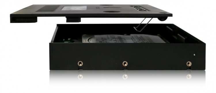 ICY DOCK EZConvert Lite 2.5” - 3,5” SAS/SATA, 15mm korkeus, musta