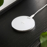 Gear Trådlös QI Laddare 220V 5W 0,5-1A Vit