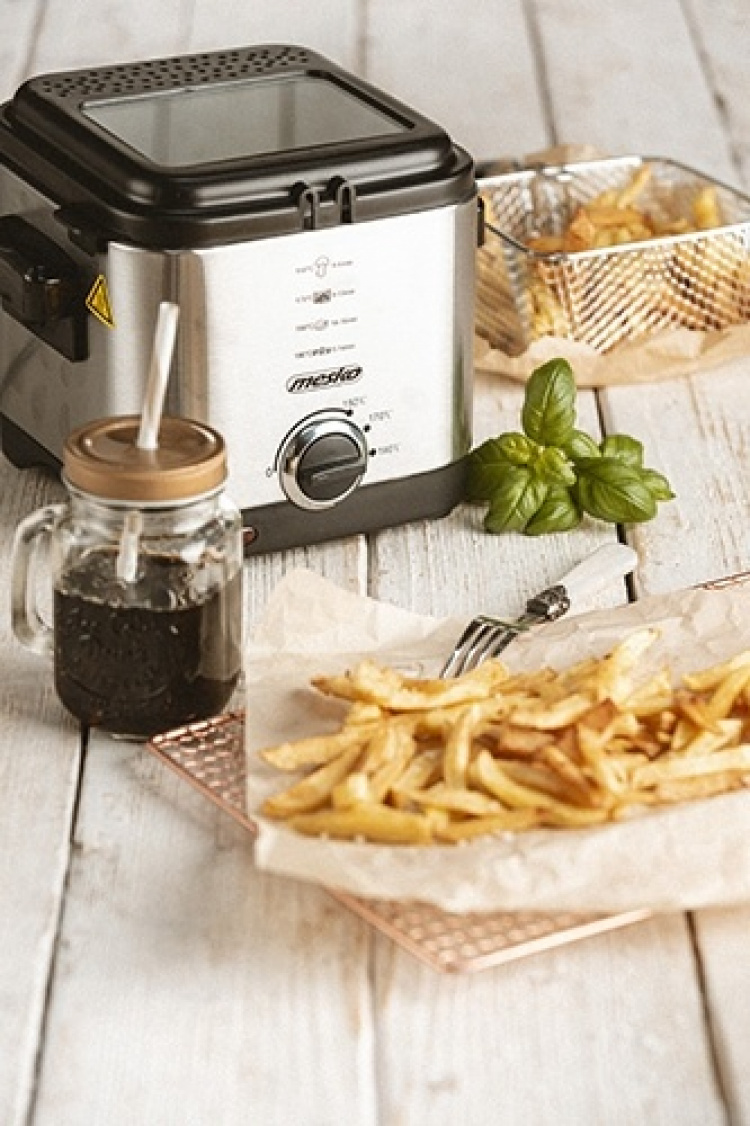 Mesko friteerauskone termostaatilla, 1,5 litraa