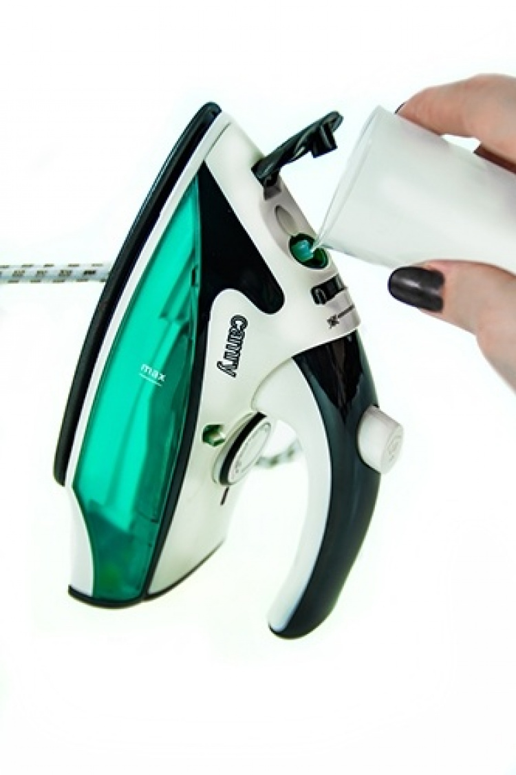 Camry CR 5024 Resestrykjärn 840 W ånga