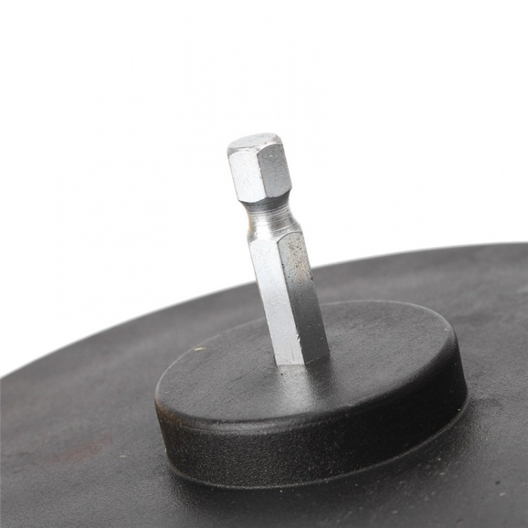 Kolmen kuurausharjan sarja poraa/ruuvimeisseliä varten Kolmen kuurausharjan sarja poraa/ruuvimeisseliä varten