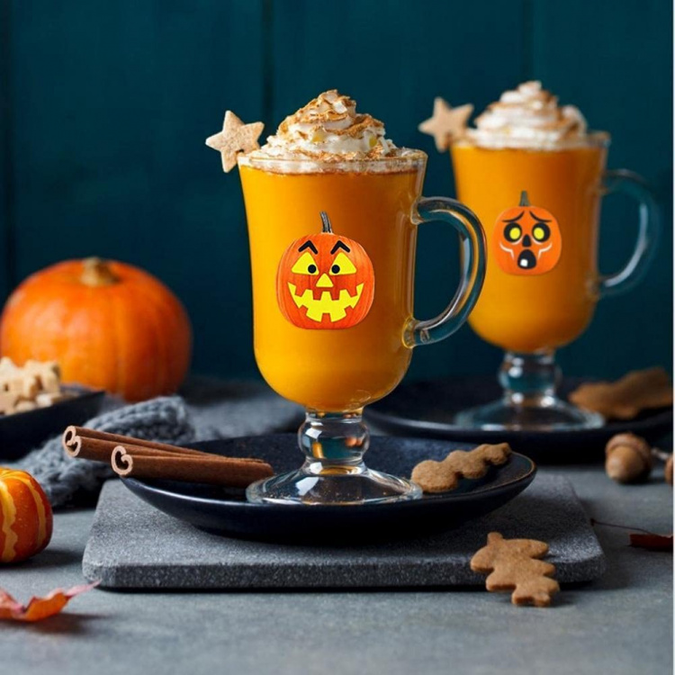 500 Halloween-tarraa, rulla