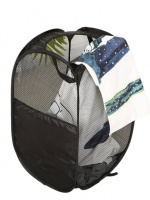 Pesukori verkossa, Musta Pesukori verkossa, Musta