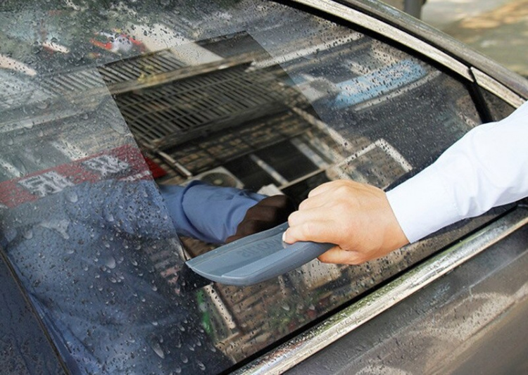 Märkki: Vedenpitävä silikoniskrapa Märkki: Vedenpitävä silikoniskrapa