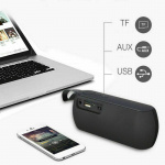 Q106 Langaton kaiutin, Bluetooth, USB, punainen