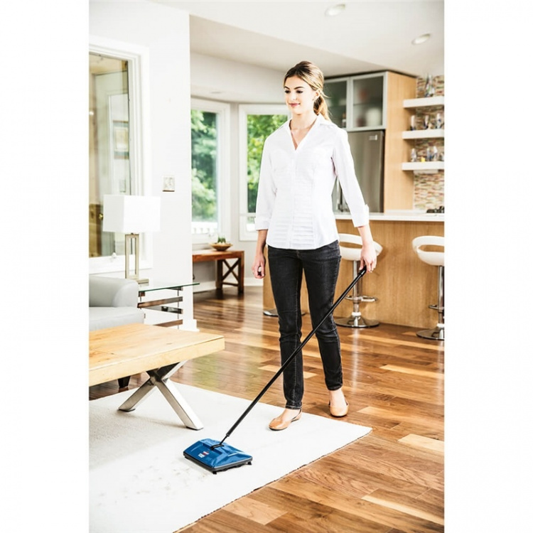 BISSELL Sweeper Sturdy Sweep  BISSELL Sweeper Sturdy Sweep