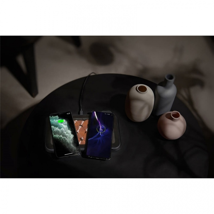 Zens Dual Pöytälaturi QI Liberty 16 coils 2x15W Glass Top Edition (Apple & Samsung QC) Zens Dual Pöytälaturi QI Liberty 16 coils 2x15W Glass Top Edition (Apple & Samsung QC)