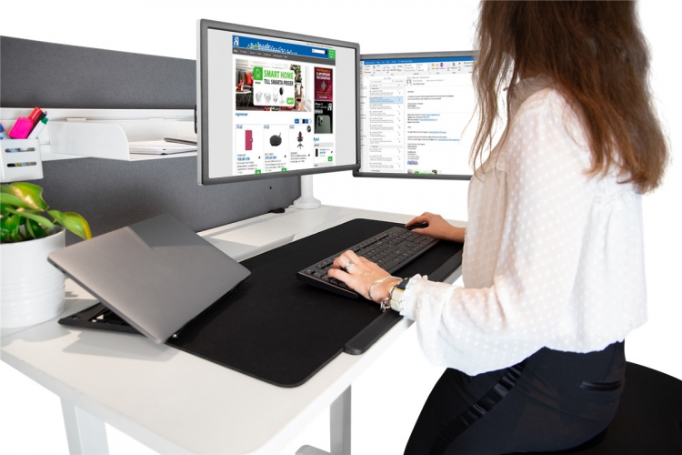 DELTACO OFFICE erikoisleveä hiirimatto, langaton pikalataus, 90x40