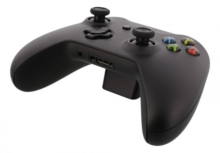 DELTACO GAMING Xbox One -ohjaimen akku, ladataan langattomasti, musta
