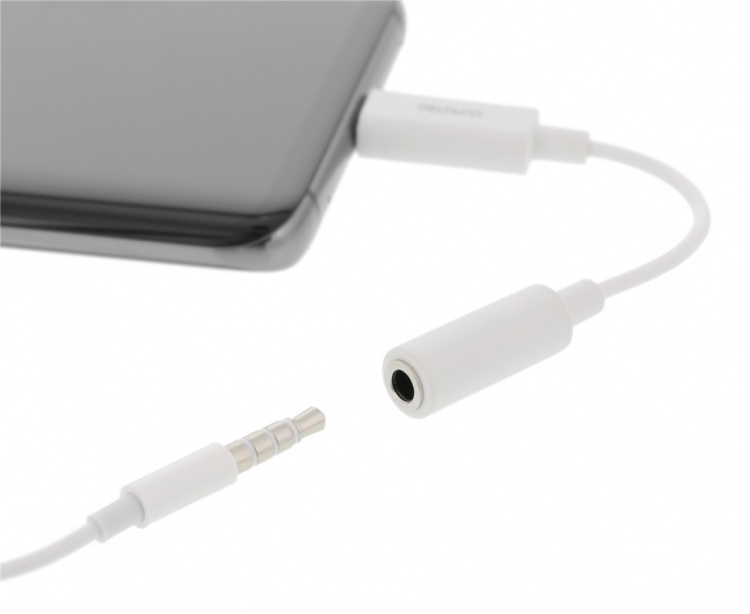 DELTACO sovitin USB-C - 3,5mm, stereoääni, aktiivinen, 11cm, valkoinen DELTACO sovitin USB-C - 3,5mm, stereoääni, aktiivinen, 11cm, valkoinen