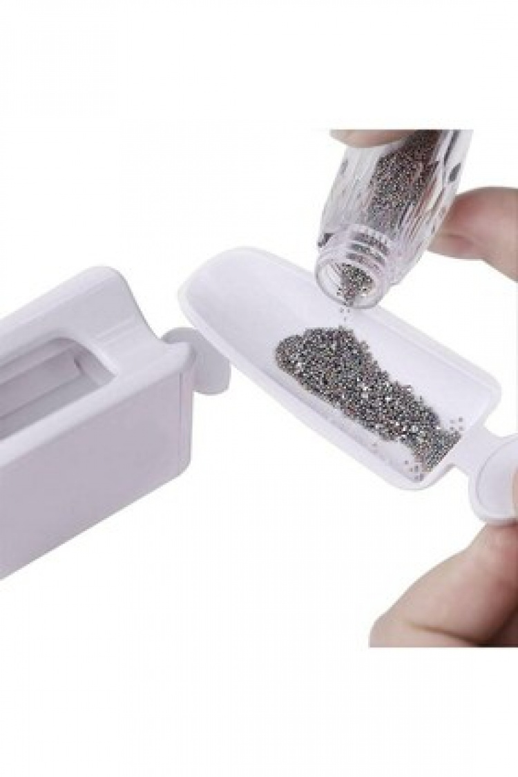 Manikyyrityökalusarja, kierrätysalustajärjestelmä