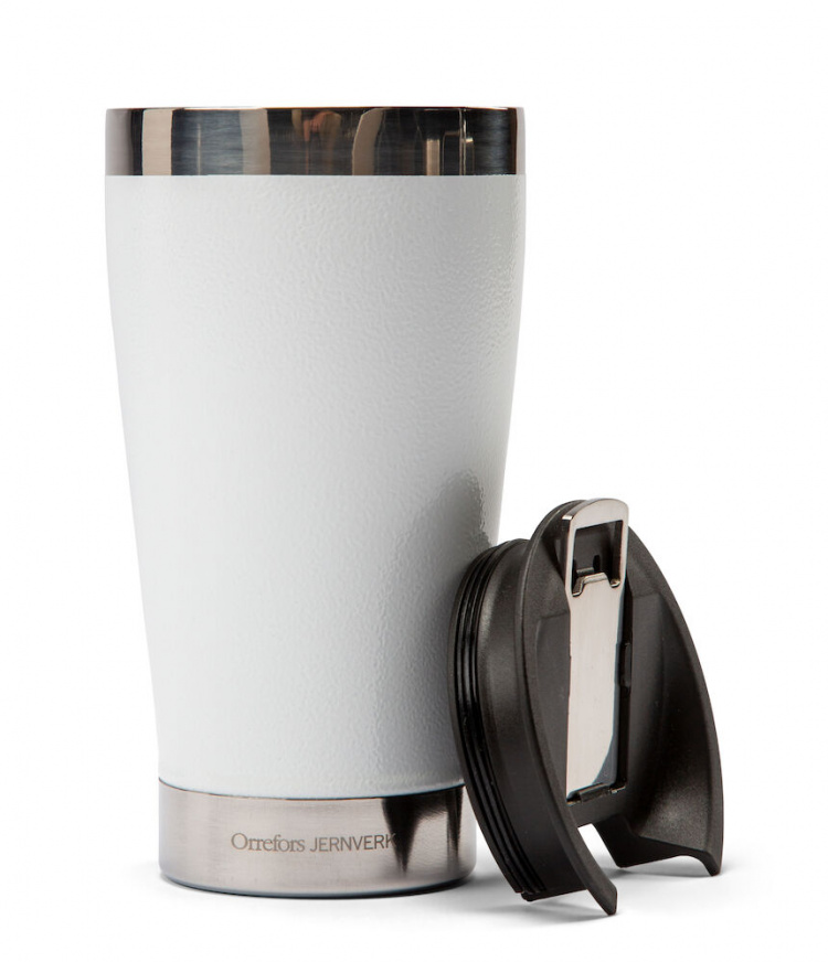 Orrefors Jernverk Tyhjiöeristetty muki pullonavaajalla, valkoinen Orrefors Jernverk Tyhjiöeristetty muki pullonavaajalla, valkoinen