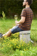 Outfit 20L kylmälaukku, jossa on käytännöllinen istuinosa