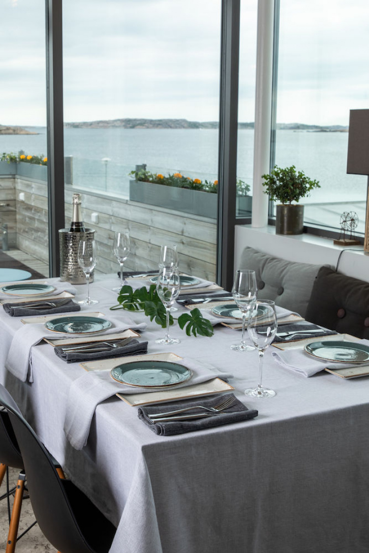 Kosta Linnewäfveri Eliza Duk 150x250cm, Ljusgrå