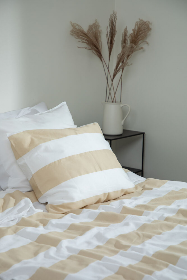 Kosta Linnewäfveri Bäddset Sälvik Satin 150x210cm, Marinblå