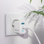 Forever TC-06-20AC PD QC seinälaturi 1x USB-C 1x USB 20W Forever TC-06-20AC PD QC seinälaturi 1x USB-C 1x USB 20W