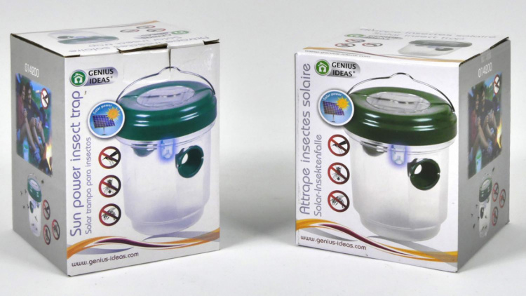 Genius Ideas Aurinkoenergialla toimiva hyönteisloukku Genius Ideas Aurinkoenergialla toimiva hyönteisloukku