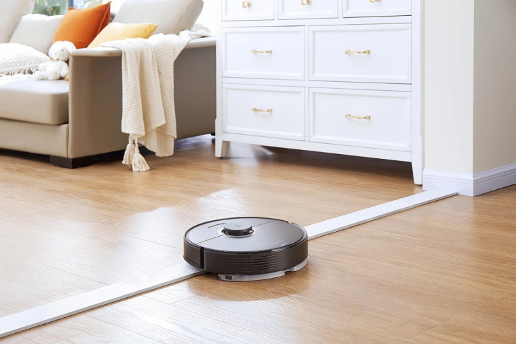 Roborock Q7 Max, musta