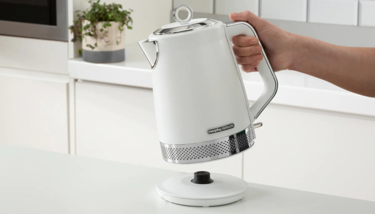 Morphy Richards Illumination vedenkeitin 1.7L, valkoinen Morphy Richards Illumination vedenkeitin 1.7L, valkoinen