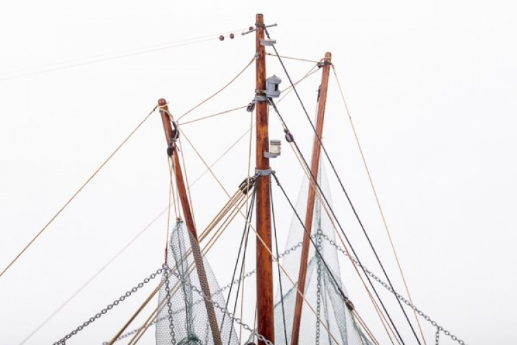 1:33 CUX 87 (Krabbenkutter) -wooden hull 1:33 CUX 87 (Krabbenkutter) -wooden hull