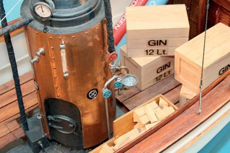 1:12 African Queen - Plastic hull 1:12 African Queen - Plastic hull