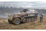 Italeri 1:72 Sd.Kfz. 251/8 ambulanssi