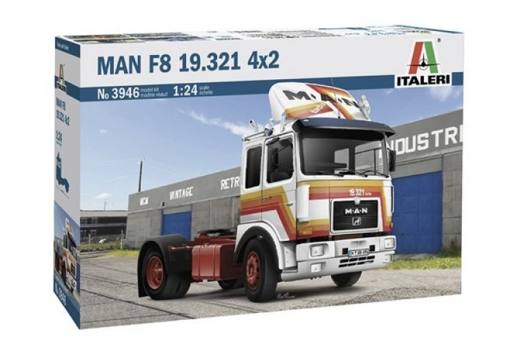 Italeri 1:24 Man F819.321 - 2 Axle Tractor