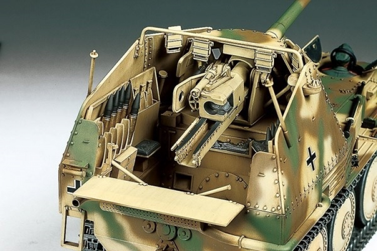 Tamiya 1:35 Saksalainen panssarintuhooja Marder III M\' Normandia