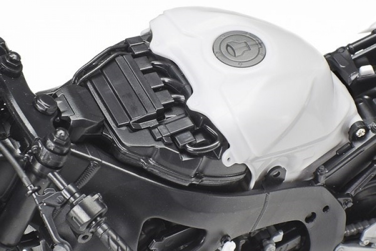 Tamiya 1:12 Honda CBR1000RR-R FIREBLADE SP