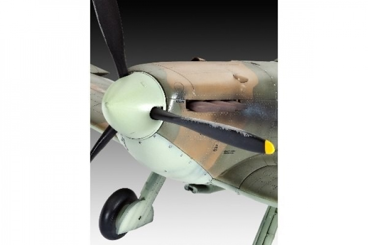 Revell Supermarine SPITFIRE Mk,IIa