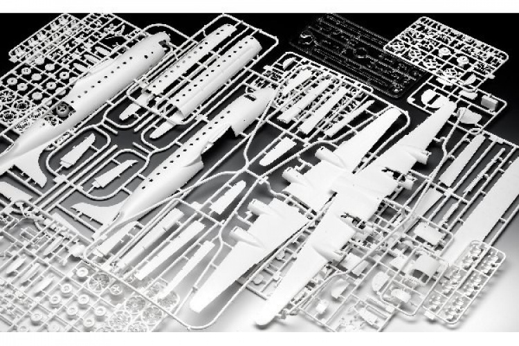 Revell F-16C Fighting Falcon