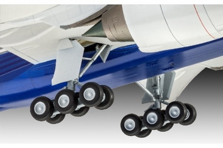 Revell Boeing 777-300ER