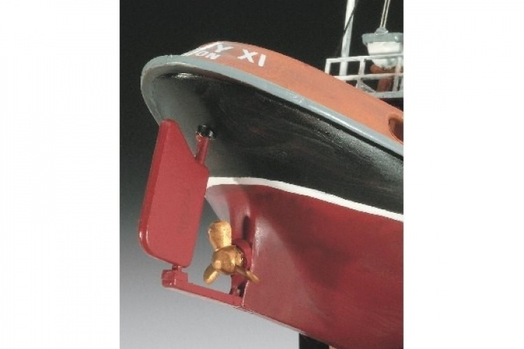 Revell Harbour Tug Boat