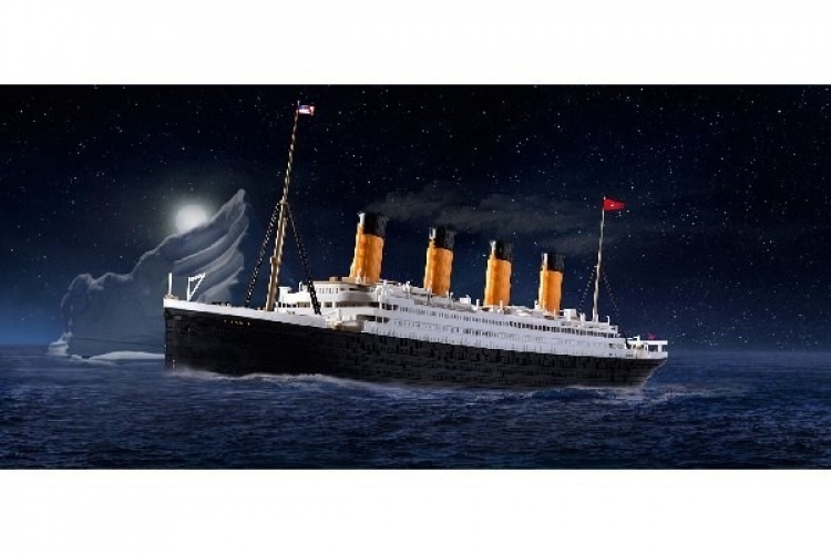 Revell RMS TITANIC