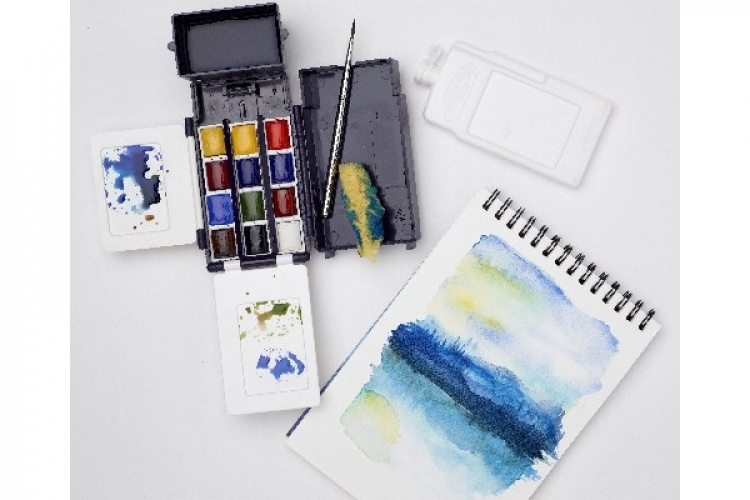 Cotman Water Color Field box 12x1/2 pans Cotman Water Color Field box 12x1/2 pans