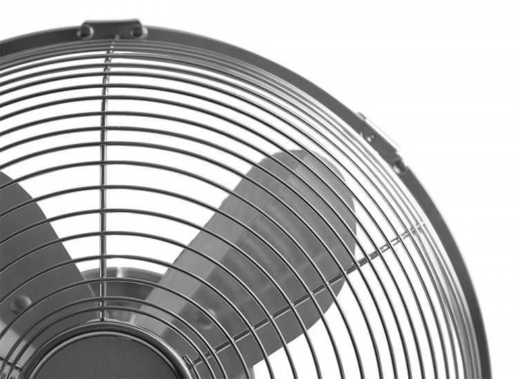 NORDIC HOME pöytätuuletin, 3 nopeutta, kääntymistoiminto, 30mm, kromi