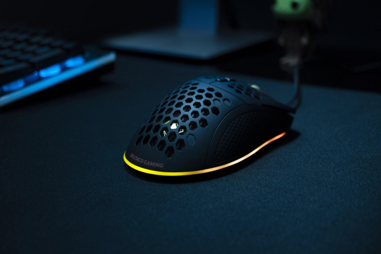 DELTACO GAMING DM210 lightweight gaming mouse, RGB, black