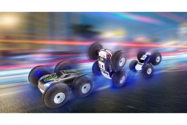Revell Stunt Car Flip Racer Electric
