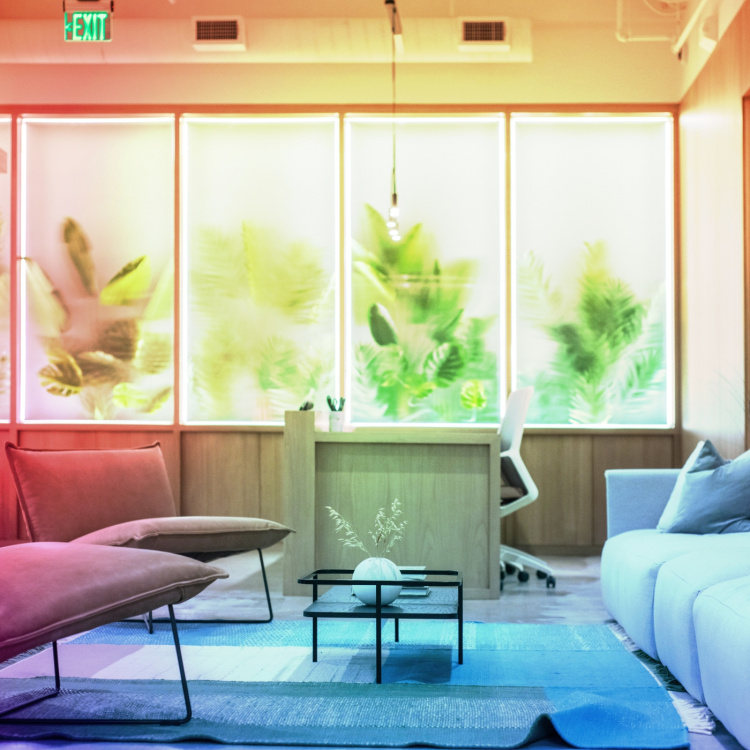 LogiLink RGB LED-strip med fjärr. 3 met LogiLink RGB LED-strip med fjärr. 3 met