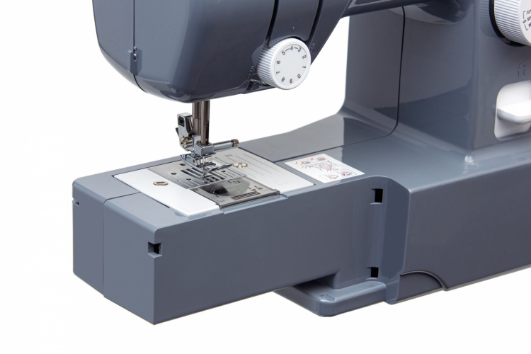 Brother LB14 Limited Edition ompelukone sis. 10 kelaa ja sormisuoja, musta Brother LB14 Limited Edition ompelukone sis. 10 kelaa ja sormisuoja, musta