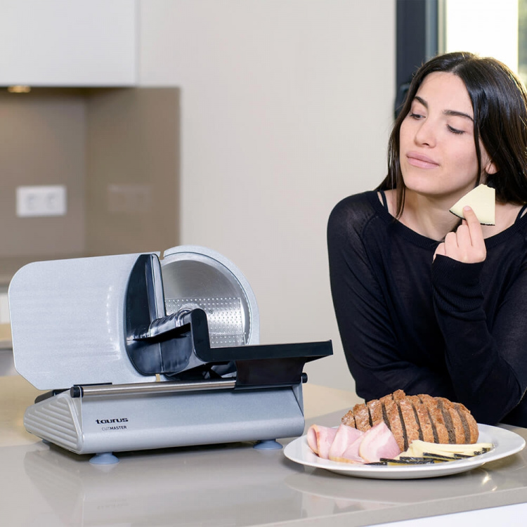 Taurus Viipalointikone 150W/19cm Taurus Viipalointikone 150W/19cm