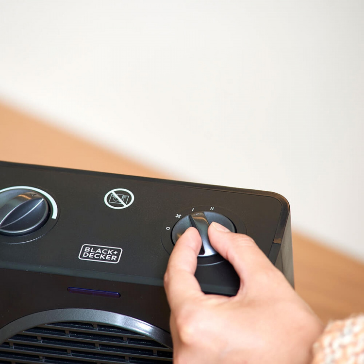 BLACK+DECKER Tuuletin 1500W Musta BLACK+DECKER Tuuletin 1500W Musta