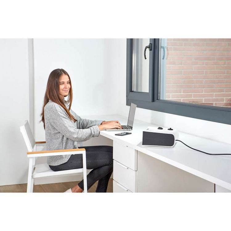 BLACK+DECKER Tuuletinlämmitin 2000W BLACK+DECKER Tuuletinlämmitin 2000W