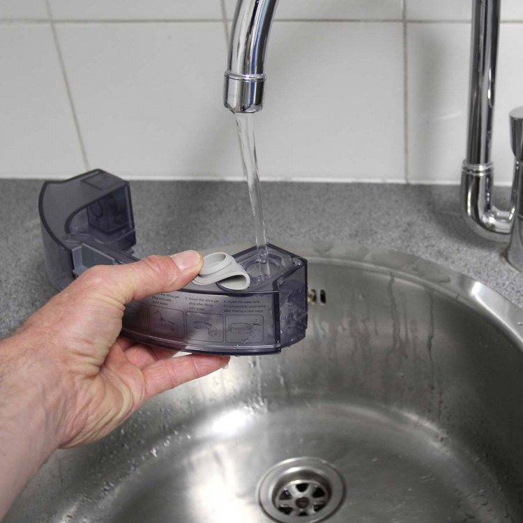 Nedis SmartLife Robot Pölynimuri | Satunnainen | Wi-Fi | Keräyssäiliön tilavuus: 0.2 l | Automaattinen lataus | Maksimi käyttöaika: 1.8 tuntia | Musta | Android™ / IOS