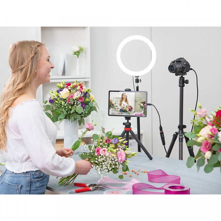 HAMA Capture Card USB HDMI 4K to 1080P USB-C adapter HAMA Capture Card USB HDMI 4K to 1080P USB-C adapter