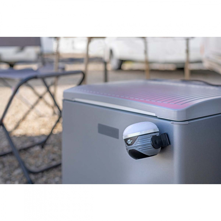 Brennenstuhl Ladattava LED-ulkovalolamppu OLI 310 AB Bluetooth®-kaiuttimella (Retkivalaisin magneetilla ja koukulla / Caravan Lamp ulkokäyttöön kaiuttimella 1x 3W, ladattava ja sis. USB-virtapankin)