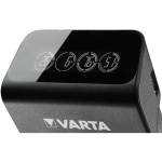 Varta NiMH LCD Plug Charger+ (AA, AAA & 9 volttia) sisältää 4x AA 2100 mAh
